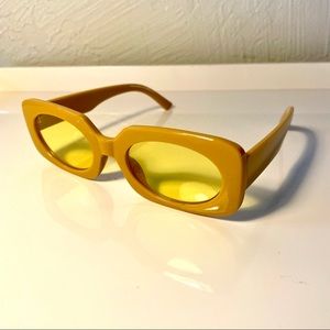Yellow on yellow sunnies!! So unique and so flattering.